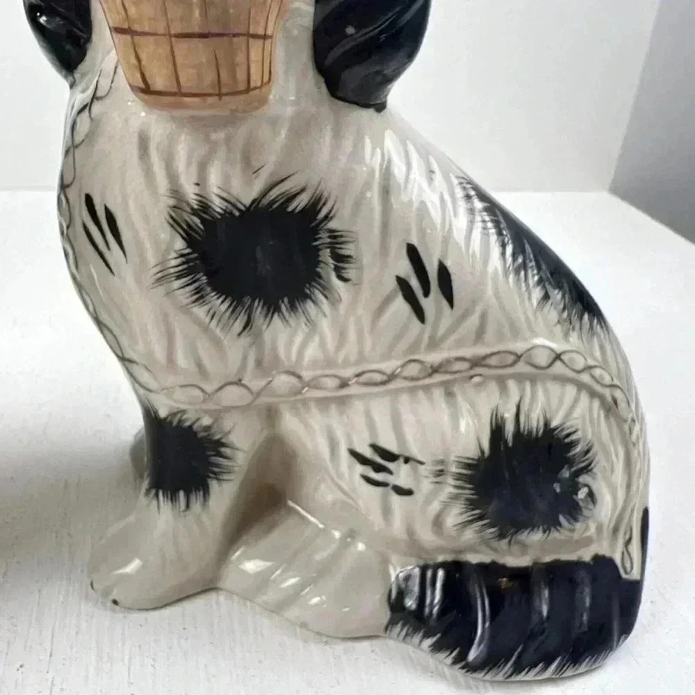 Vintage King Charlas Staffordshire Spaniel Dogs With Flower Basket set of 2 - Picture 5 of 12